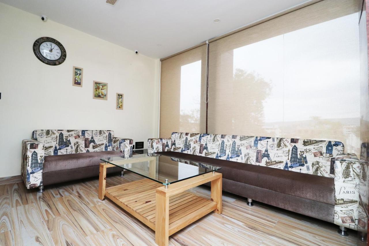 Fabhotel Rr Retreat Дехрадун Екстериор снимка
